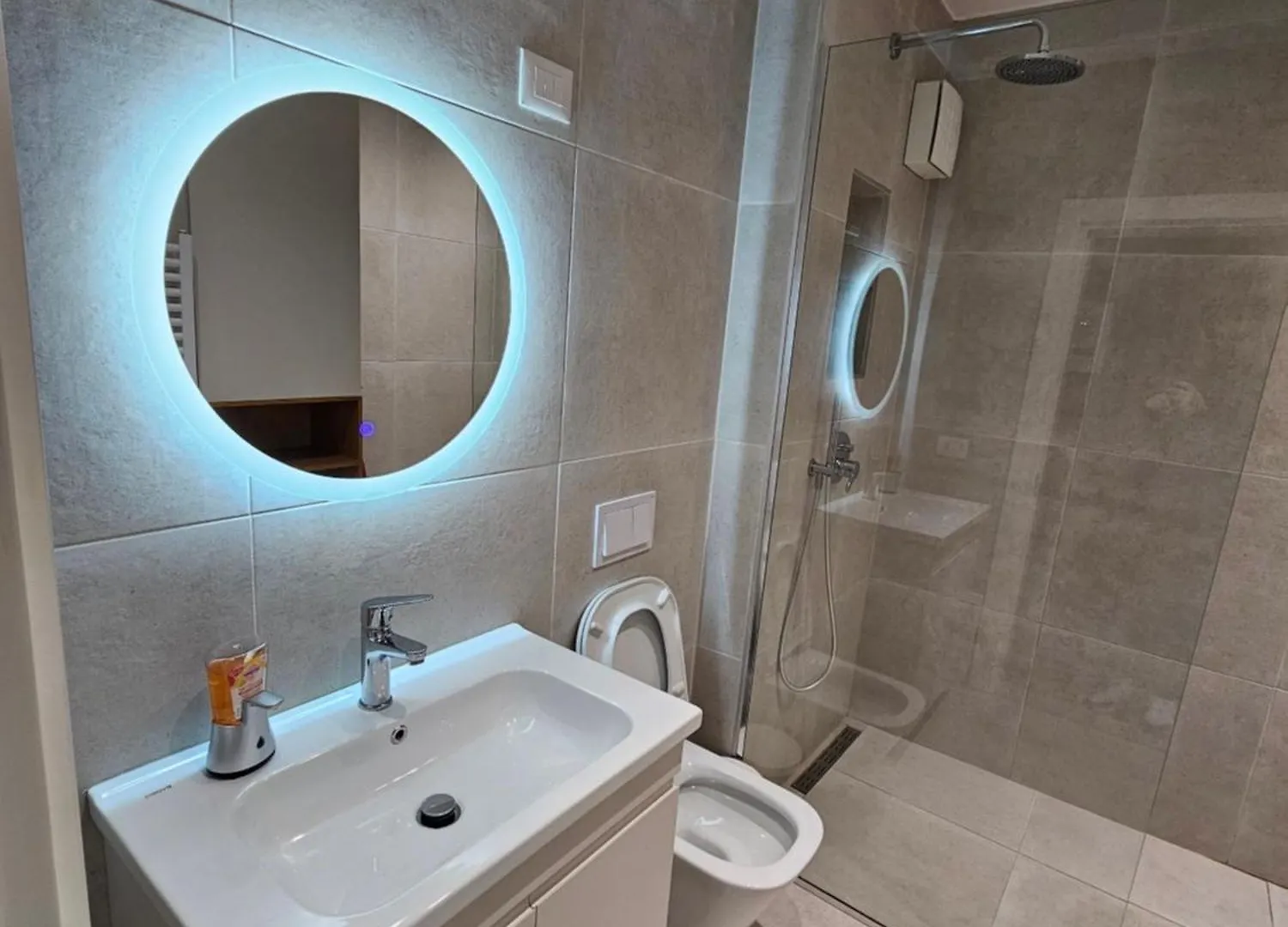 Luxury Studio Apartment Square 21, Seven Heavens Tirana Albania