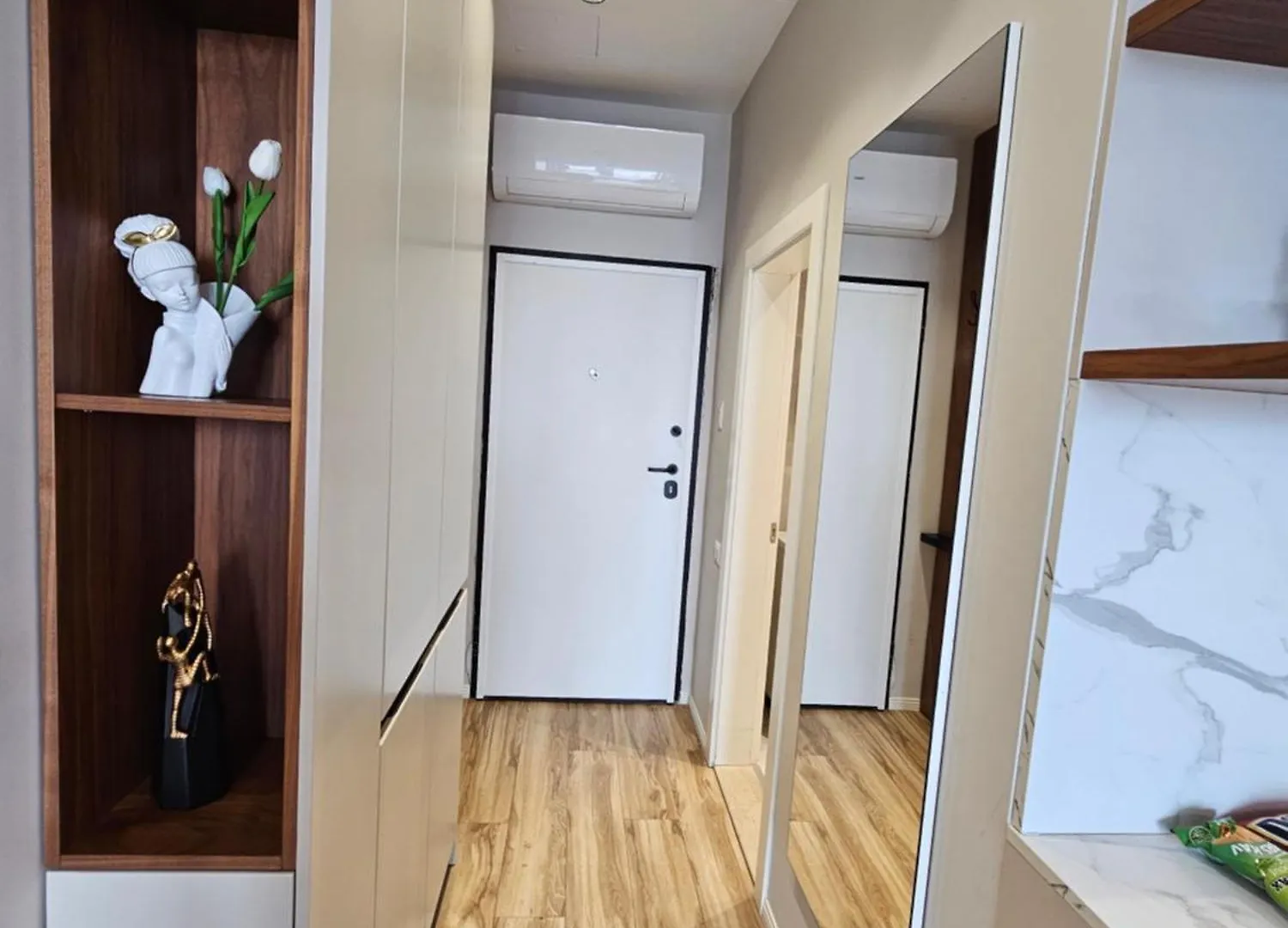 Luxury Studio Apartment Square 21, Seven Heavens Tirana Albania
