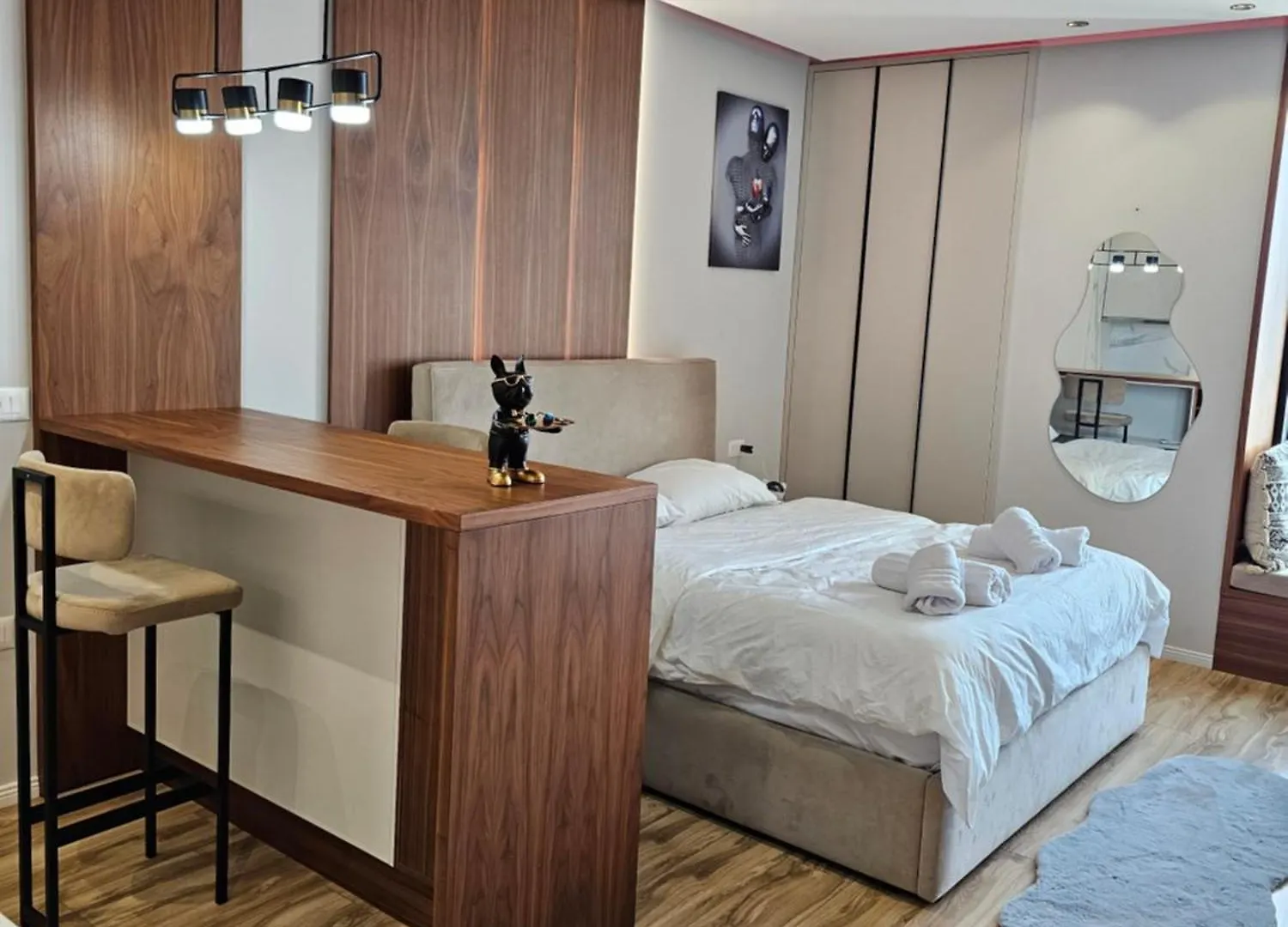 Luxury Studio Apartment Square 21, Seven Heavens Tirana